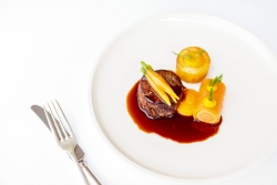TBP-FineDining-FiletBeef-05